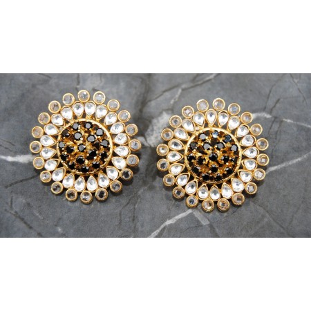 SAPPHIRES AND POLKI DIAMOND STUD EARRINGS